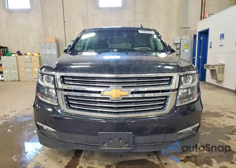 2018 Chevrolet Suburban K1500 Premier из США, поврежденный, VIN 1GNSKJKC4JR401622